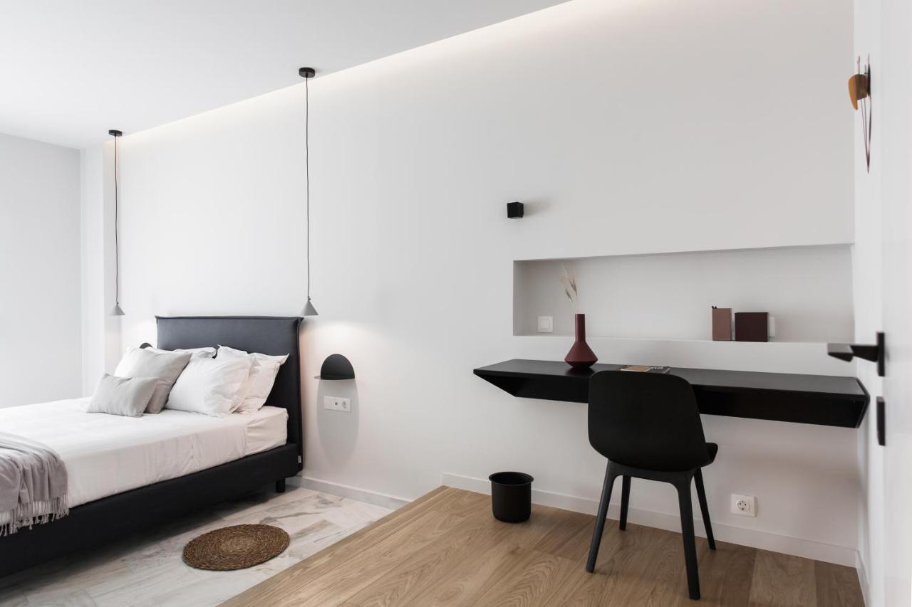 Marvelous 2Br Apartments With Balcony By Upstreet Atina Dış mekan fotoğraf